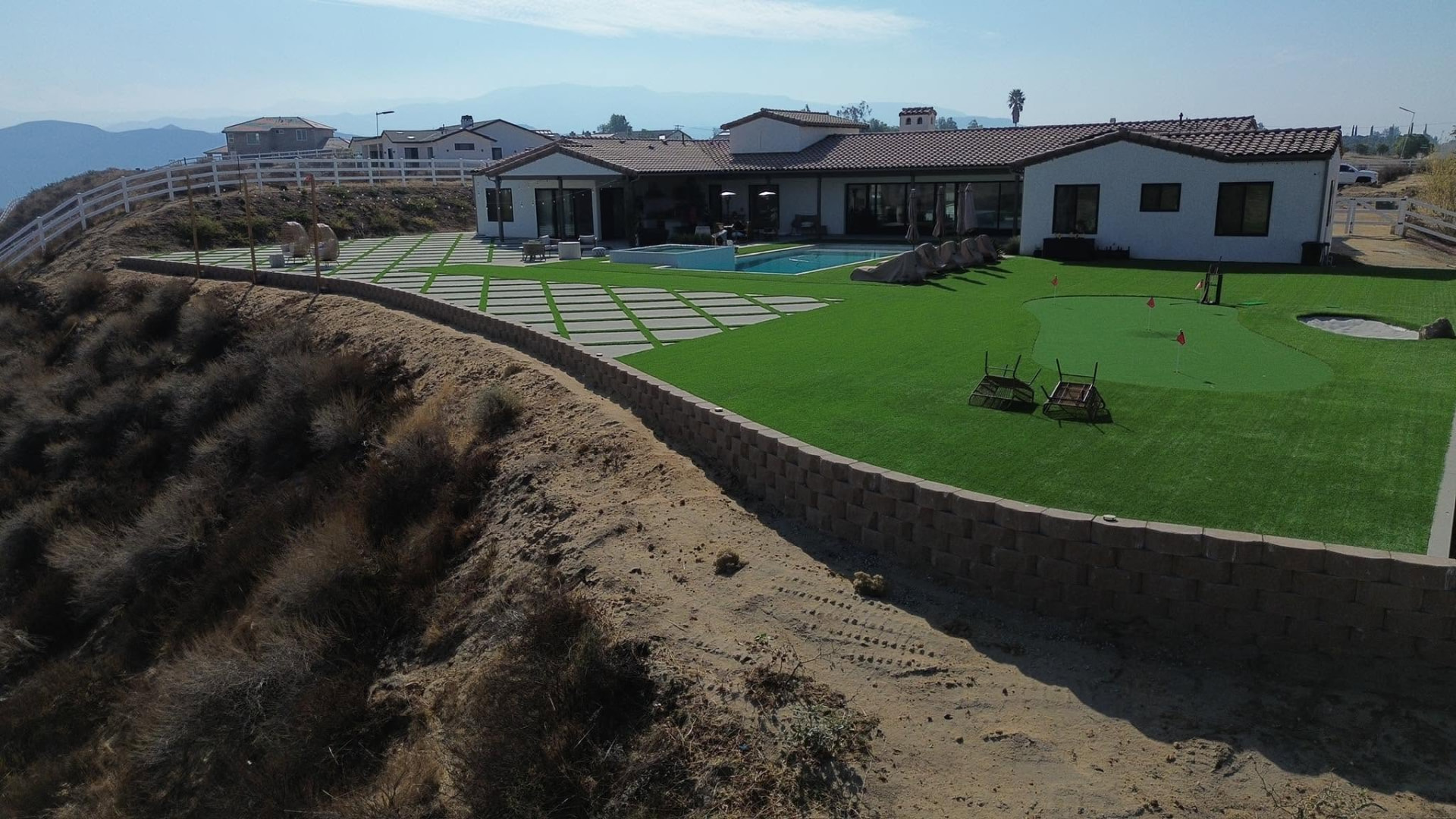 Pool Yard Slope Support — retaining wall in Temecula, CA